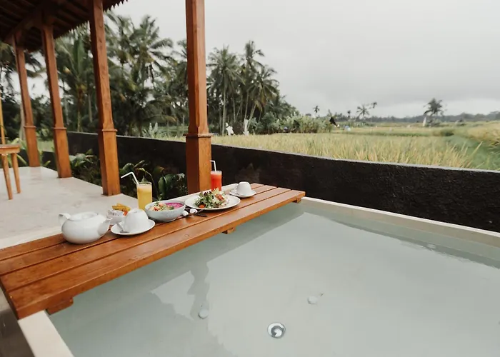 Villa Padi Bali With Private Jacuzzi